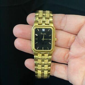 Mens VINTAGE BULOVA Diamond accent, Gold Nugget Watch needs Battery